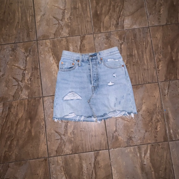 Levi's Dresses & Skirts - Levi’s denim skirt